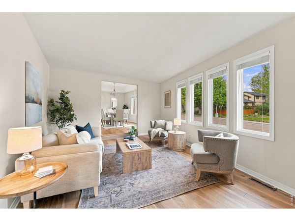 2933 Lake Park Way, Longmont, CO 80503