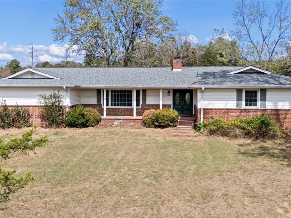 11181 Old Military Road, Subiaco, AR 72865