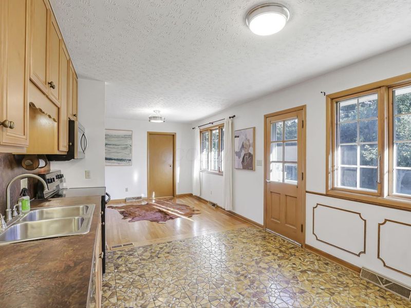 445 Ridgedale Drive N, Worthington, OH 43085 Photo 29
