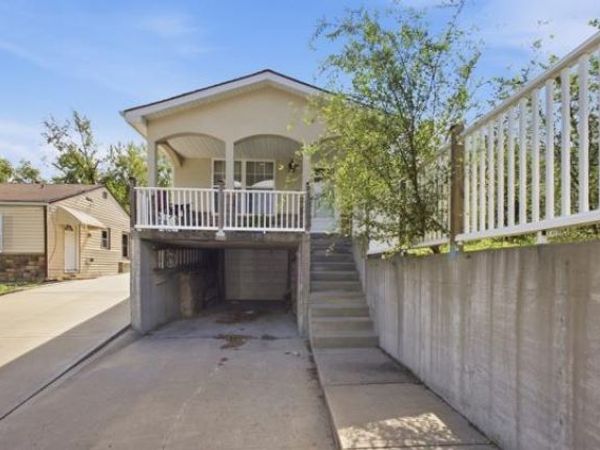 3129 Longwood Avenue, Kansas City, KS 66104