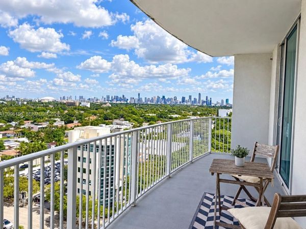 3180 SW 22nd Ter, Unit 1208, Miami, FL 33145