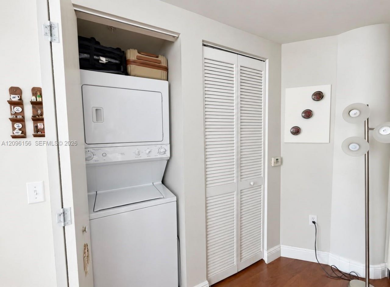 3180 SW 22nd Ter, Unit 1208, Miami, FL 33145 Photo