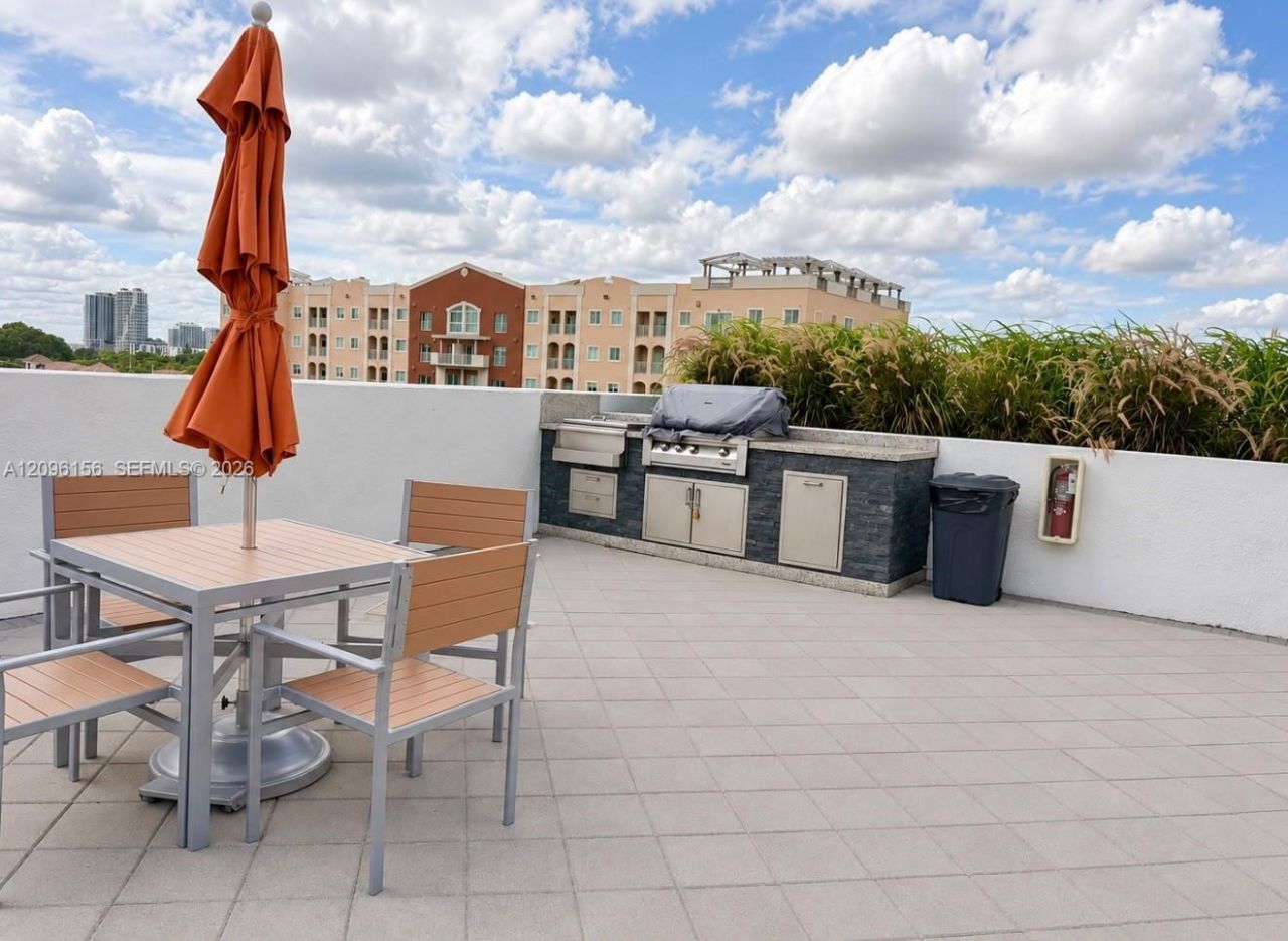 3180 SW 22nd Ter, Unit 1208, Miami, FL 33145 Photo