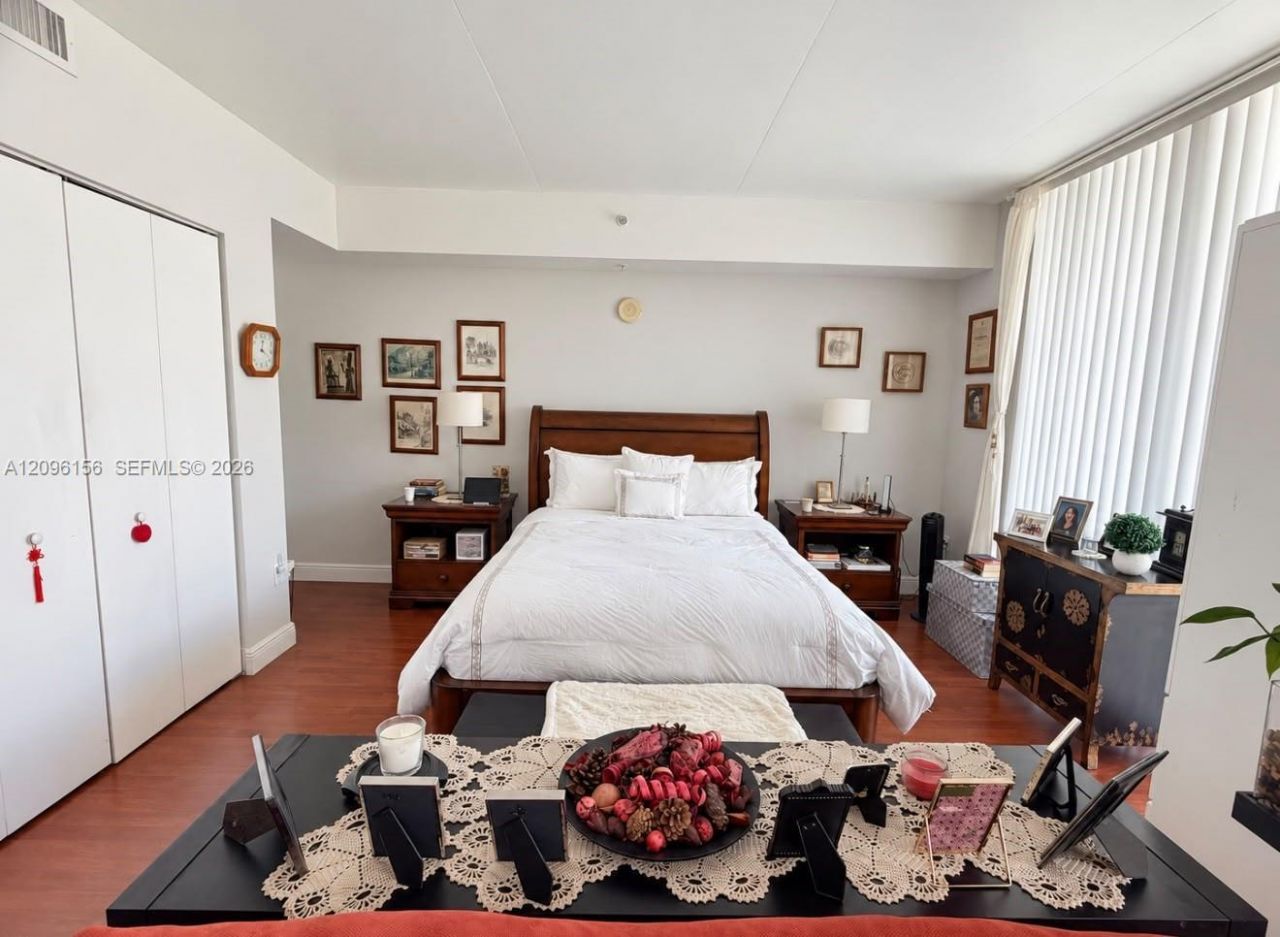 3180 SW 22nd Ter, Unit 1208, Miami, FL 33145 Photo