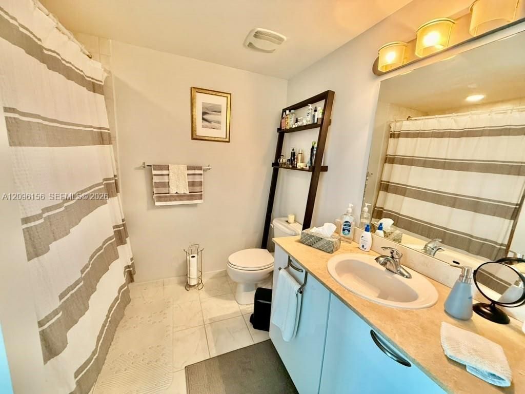 3180 SW 22nd Ter, Unit 1208, Miami, FL 33145 Photo