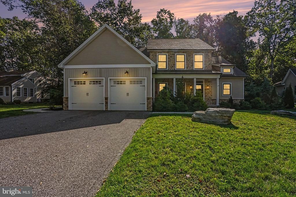 115 STONEHEDGE DRIVE , CARLISLE, PA 17015