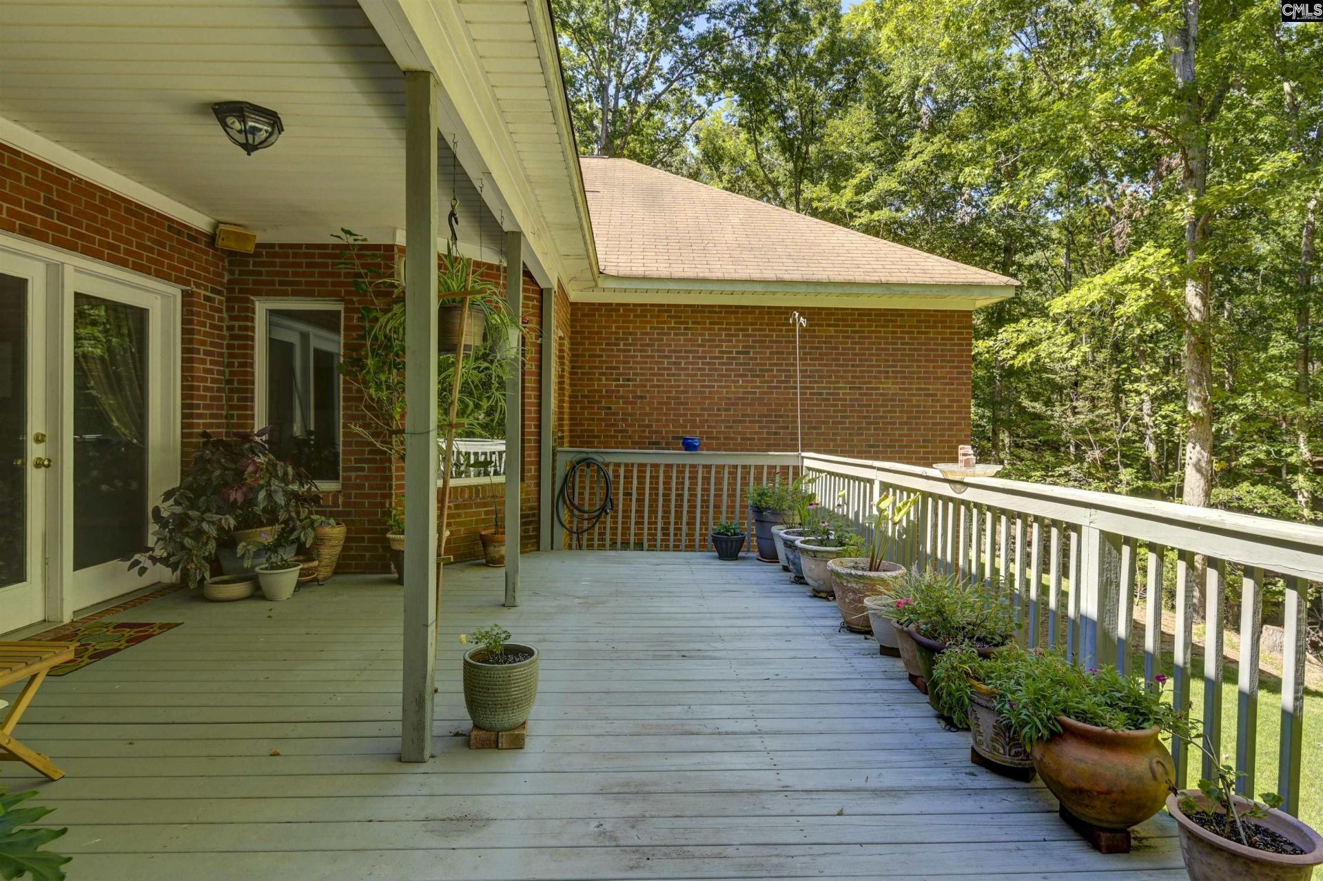 1009 Shadywood Lane Photo 10
