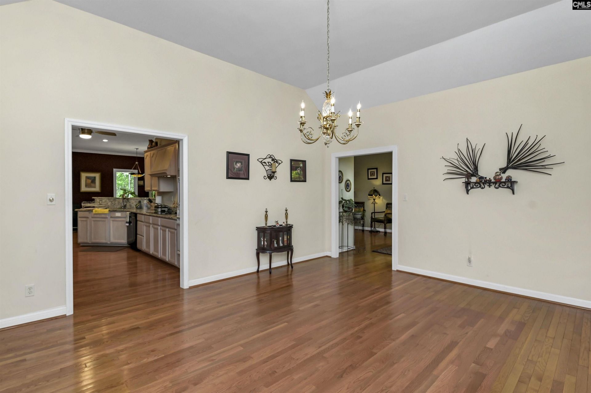 1009 Shadywood Lane Photo 21