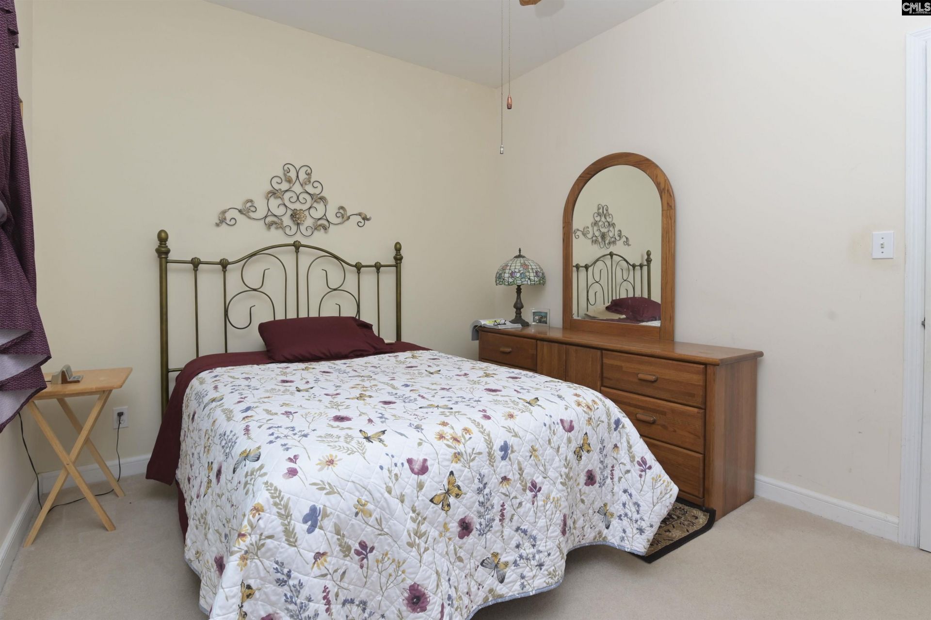 1009 Shadywood Lane Photo 31