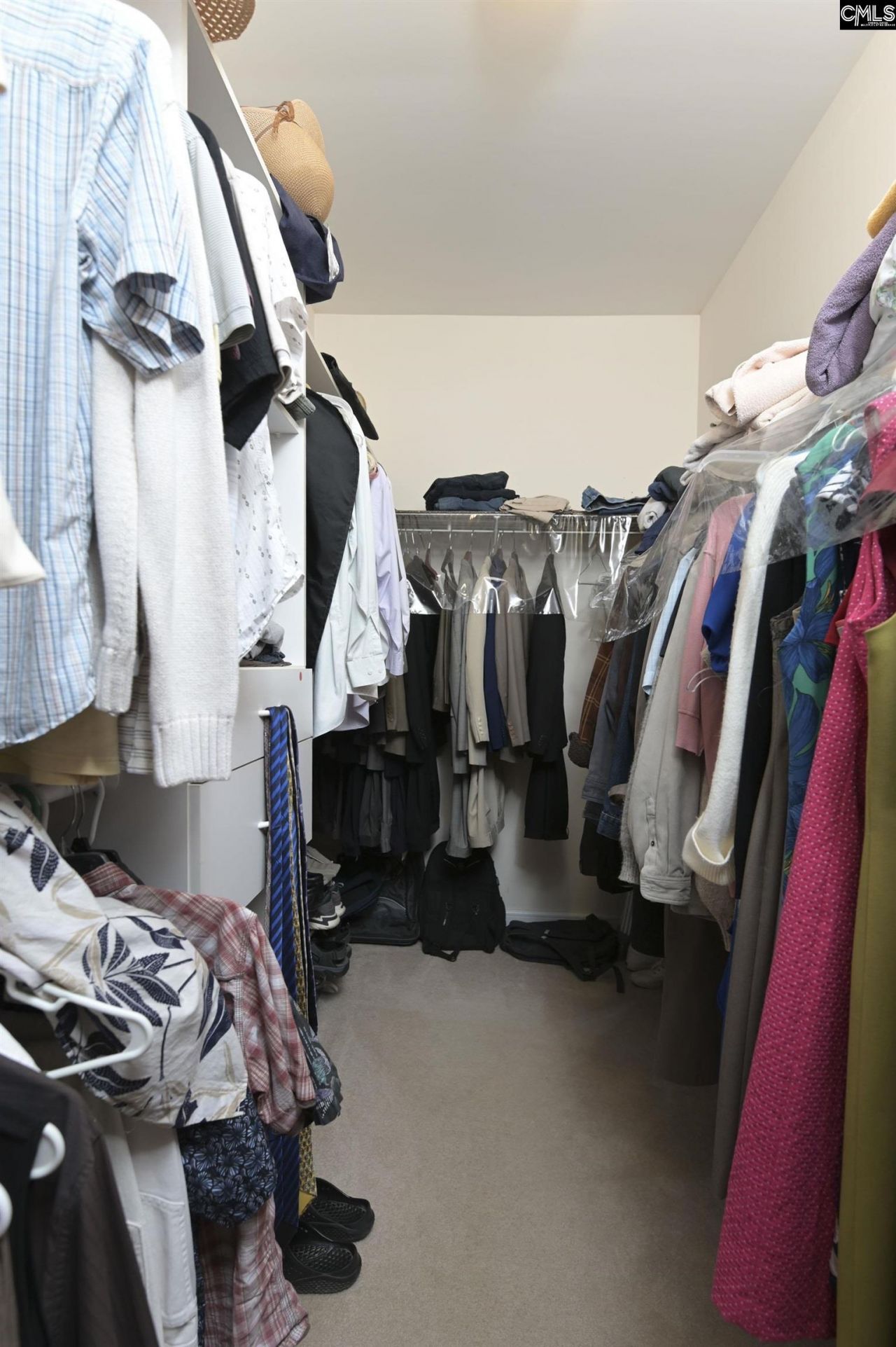1009 Shadywood Lane Photo 32