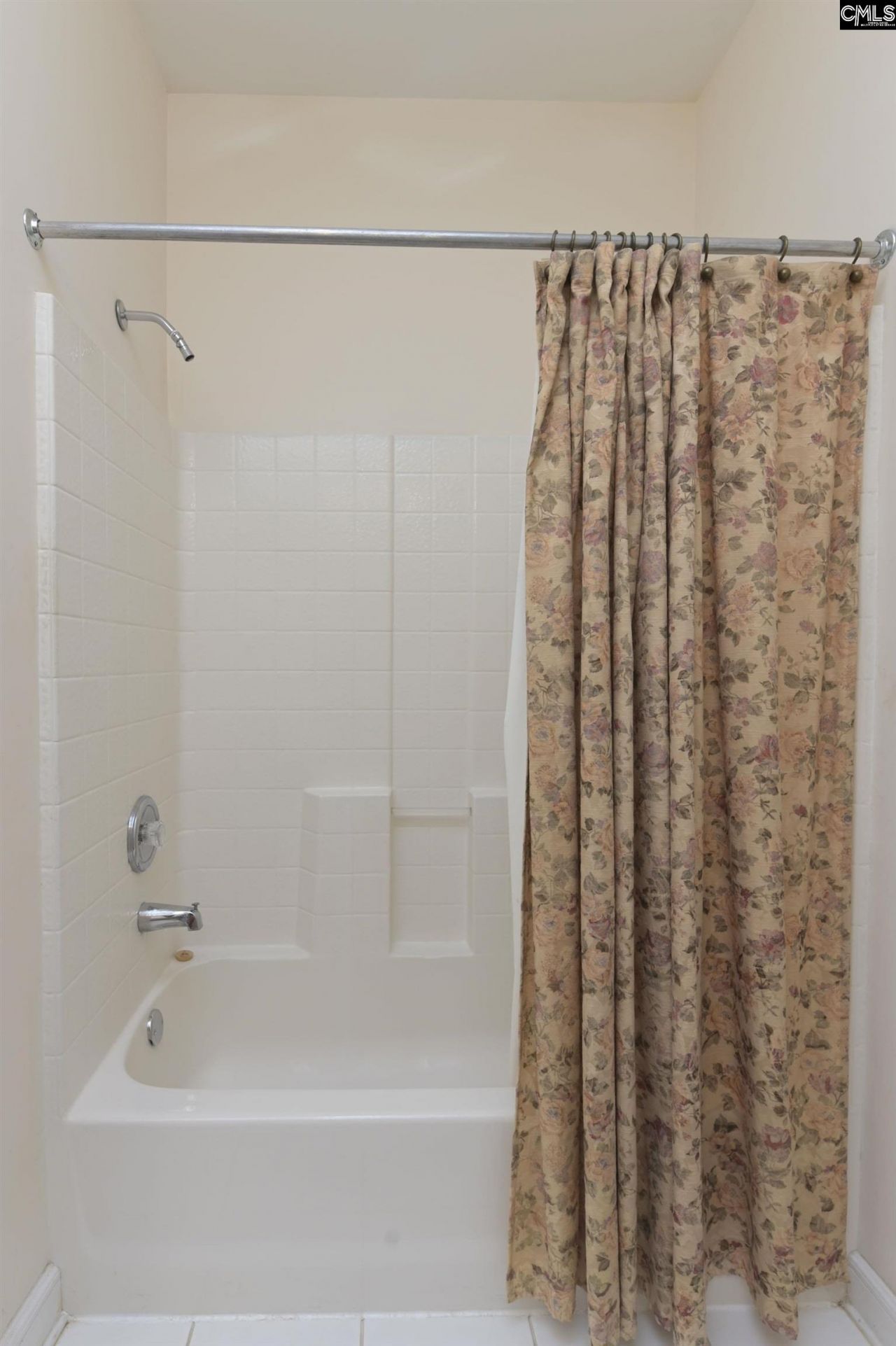 1009 Shadywood Lane Photo 34