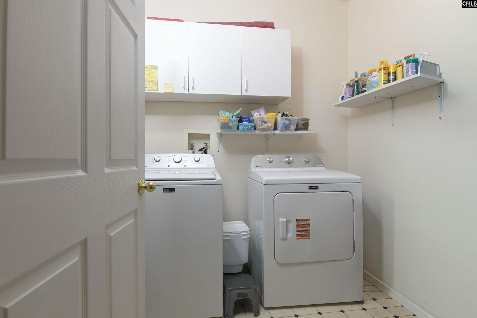 1009 Shadywood Lane Photo 35