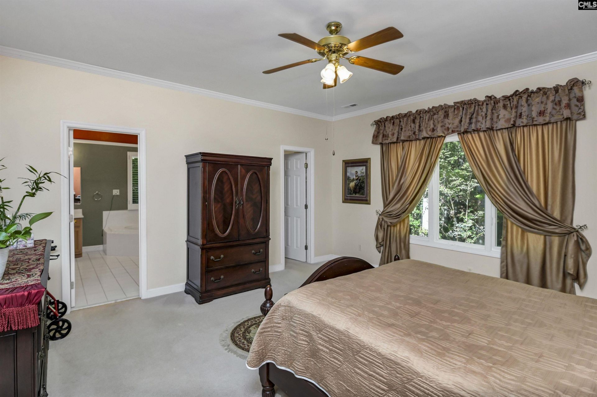 1009 Shadywood Lane Photo 45