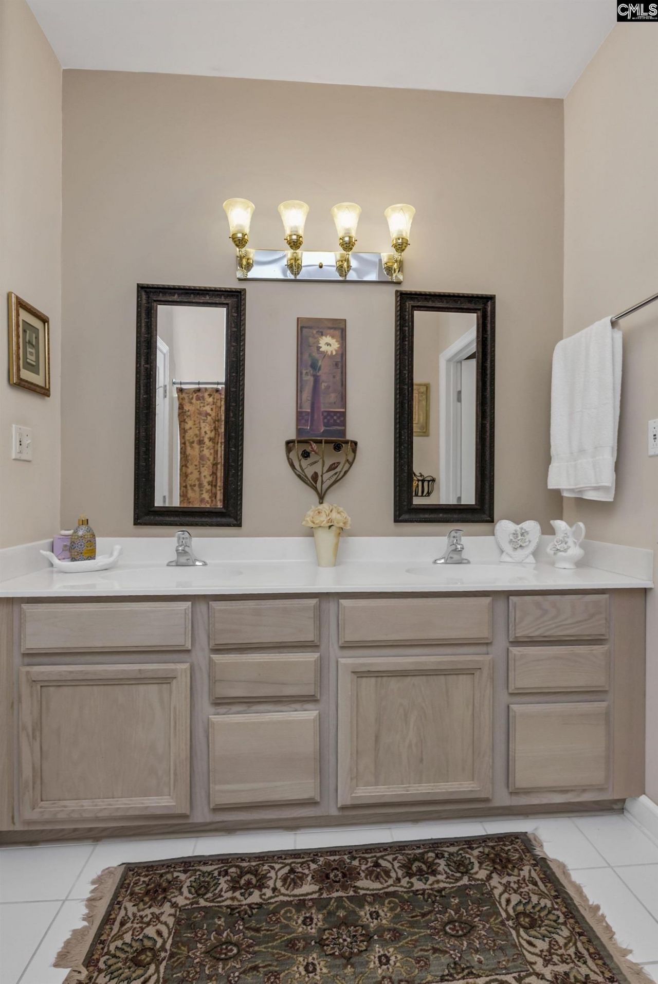 1009 Shadywood Lane Photo 53