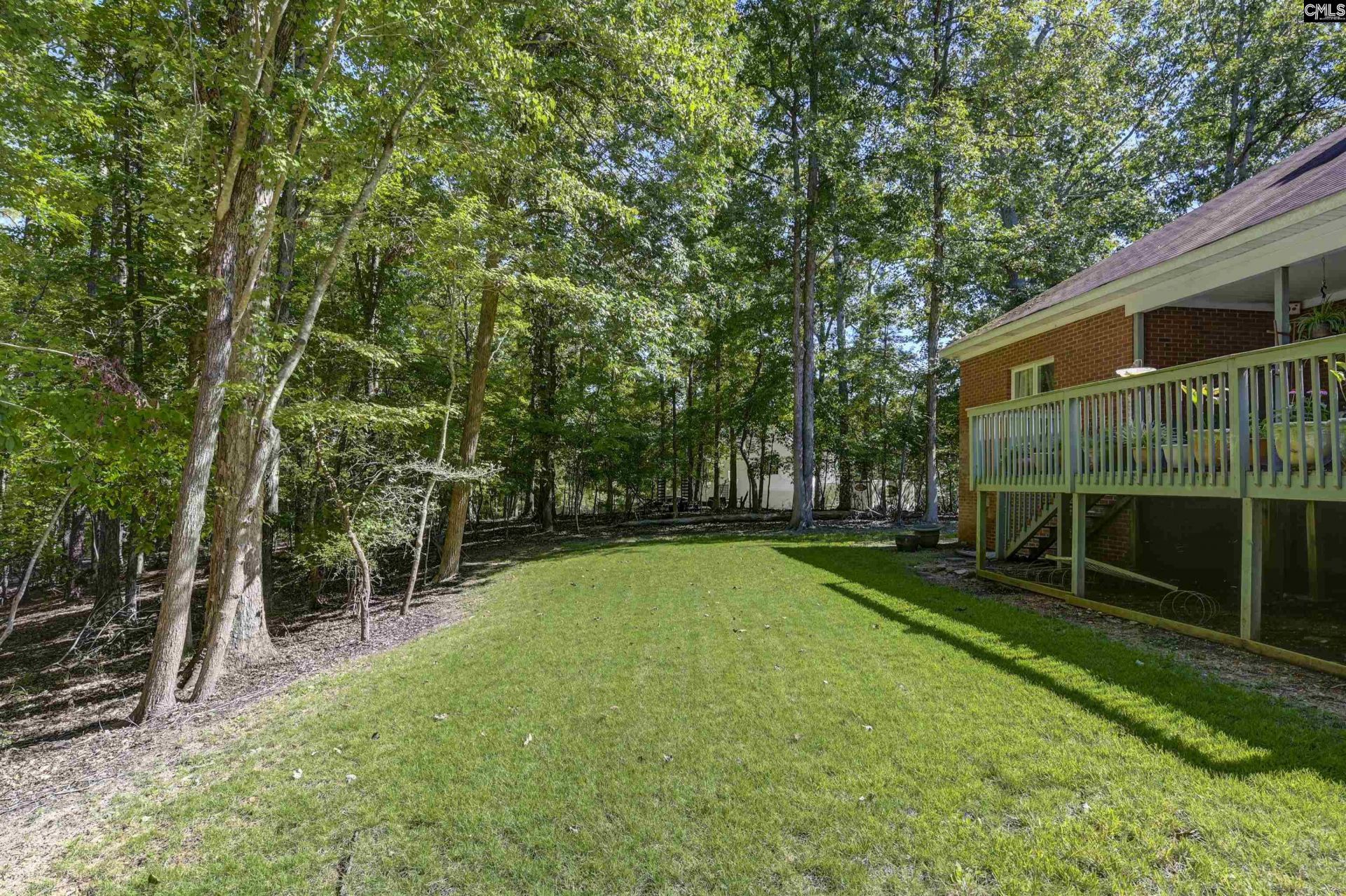 1009 Shadywood Lane Photo 9