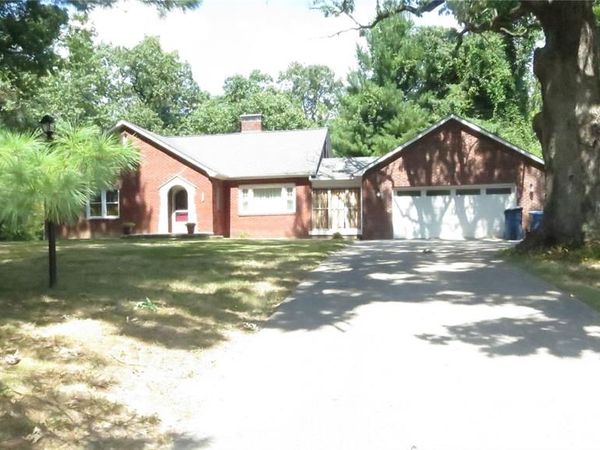 2315 Fairview Drive, Alton, IL 62002