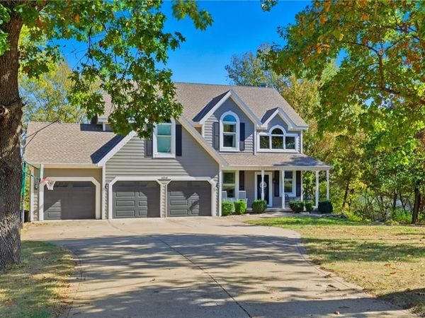 16516 149th Court, Bonner Springs, KS 66012