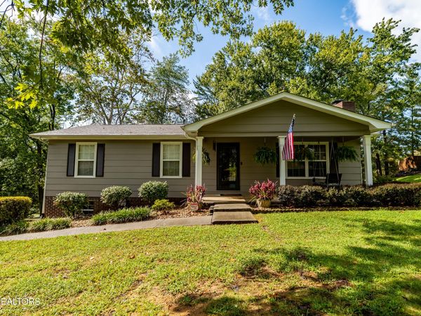 2003 Cheltenham Rd, Maryville, TN 37804