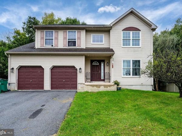 4860 DUNHAM DRIVE, READING, PA 19606