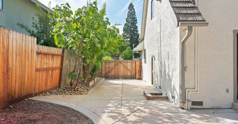 109 River Ridge Way, Folsom, CA 95630 Photo