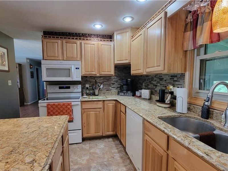 324 Oakridge Drive, Springfield, OH 45504 Photo 28