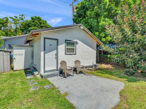 2993 SW 16th Ter , Miami, FL 33145