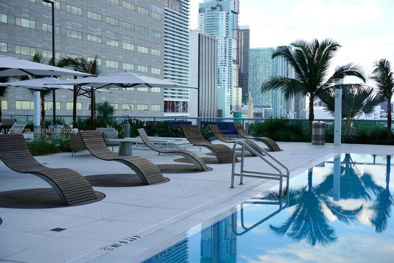325 S Biscayne Blvd, Unit 1019, Miami, FL 33131 Photo