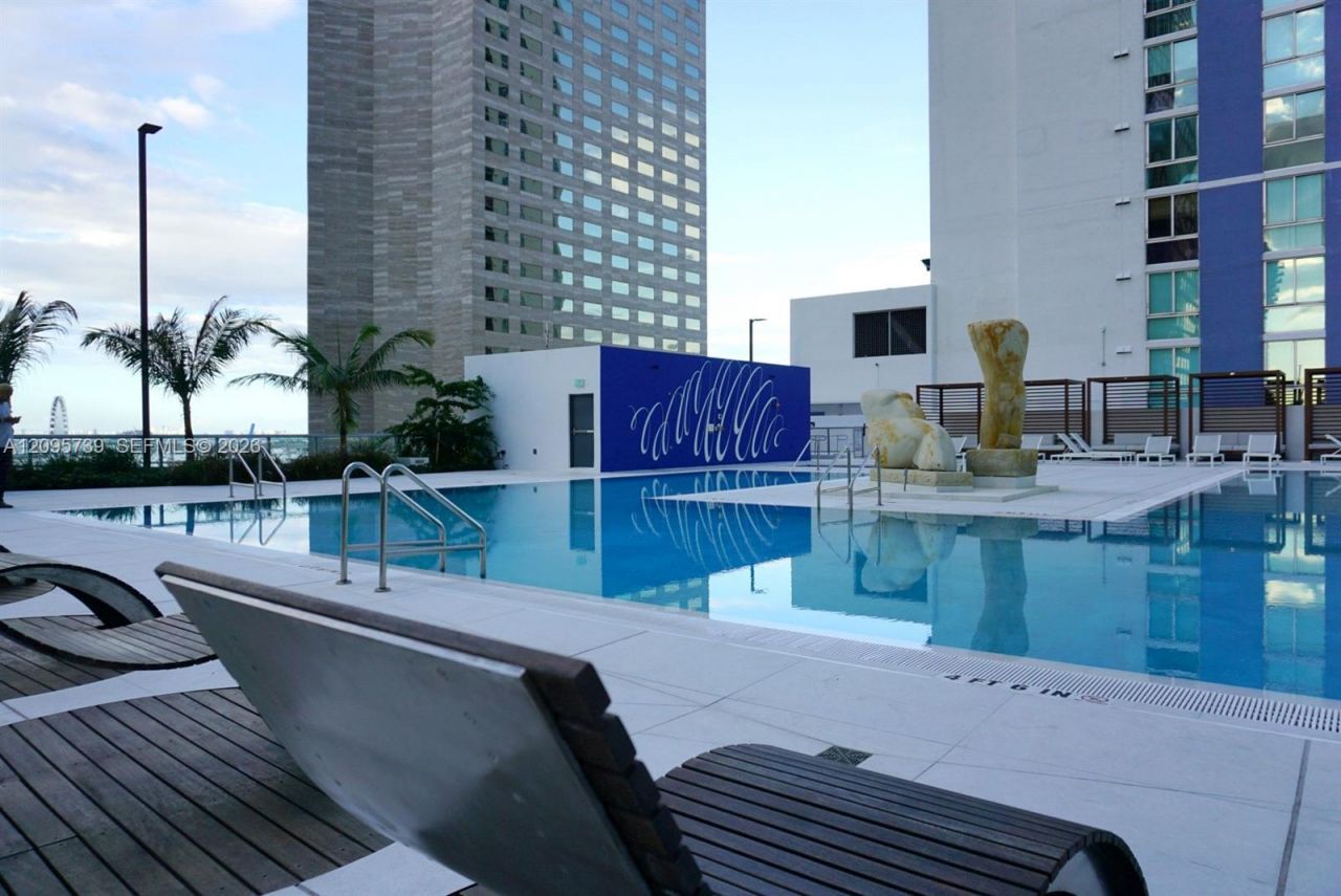 325 S Biscayne Blvd, Unit 1019, Miami, FL 33131 Photo