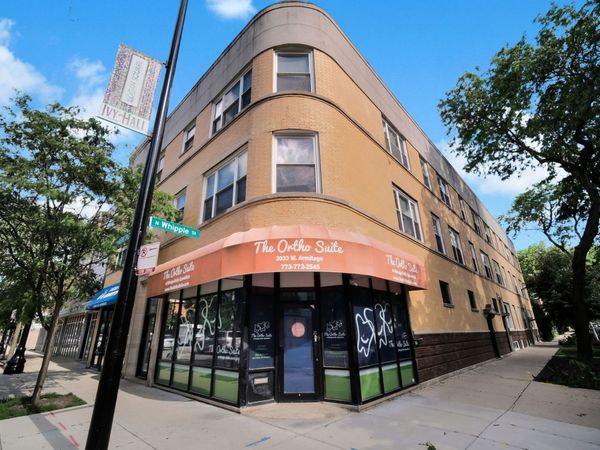1949 N Whipple Street , Unit 1, Chicago, IL 60647
