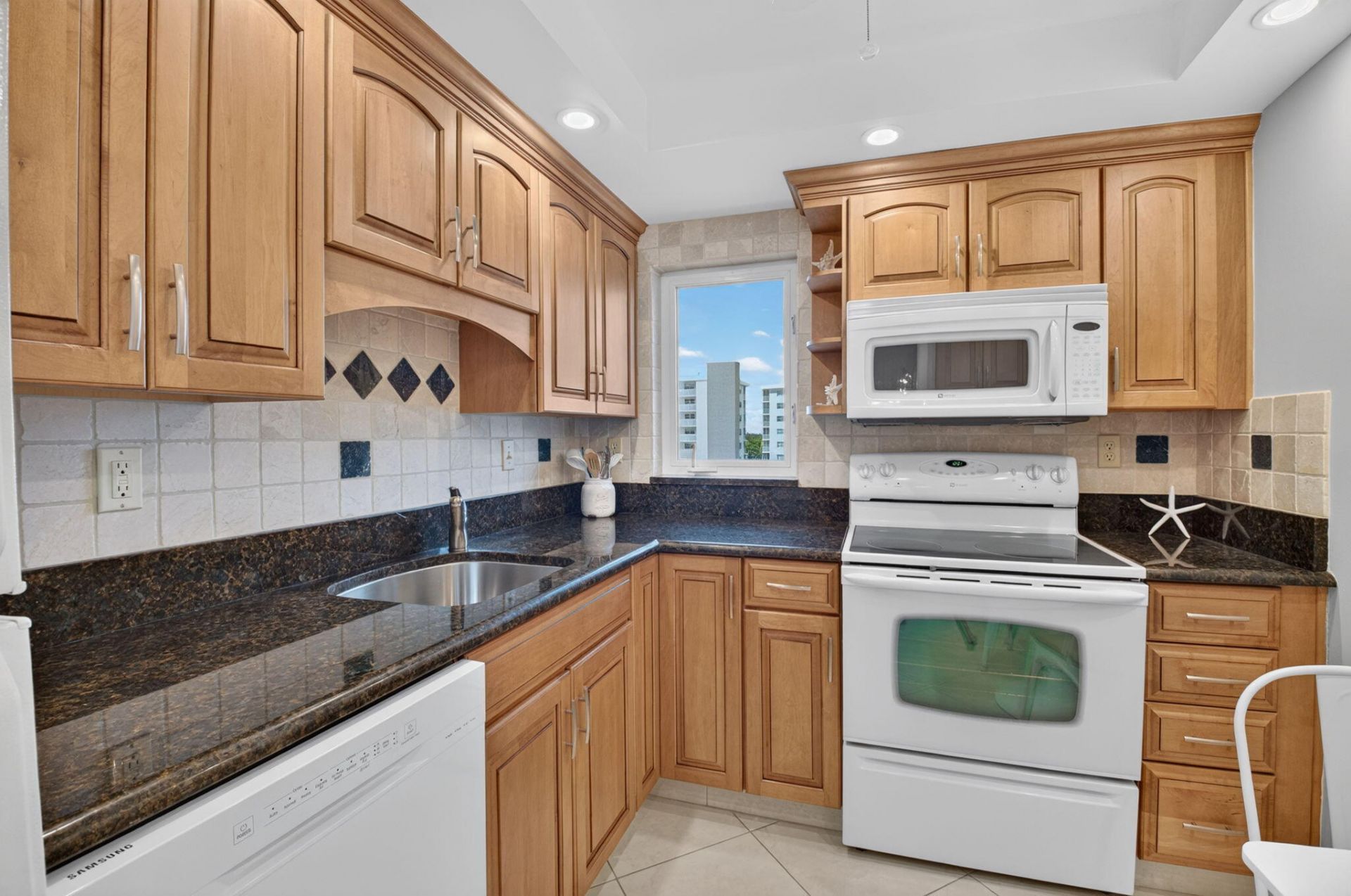 3215 S Ocean Boulevard, Unit 501, Highland Beach, FL 33487 Photo