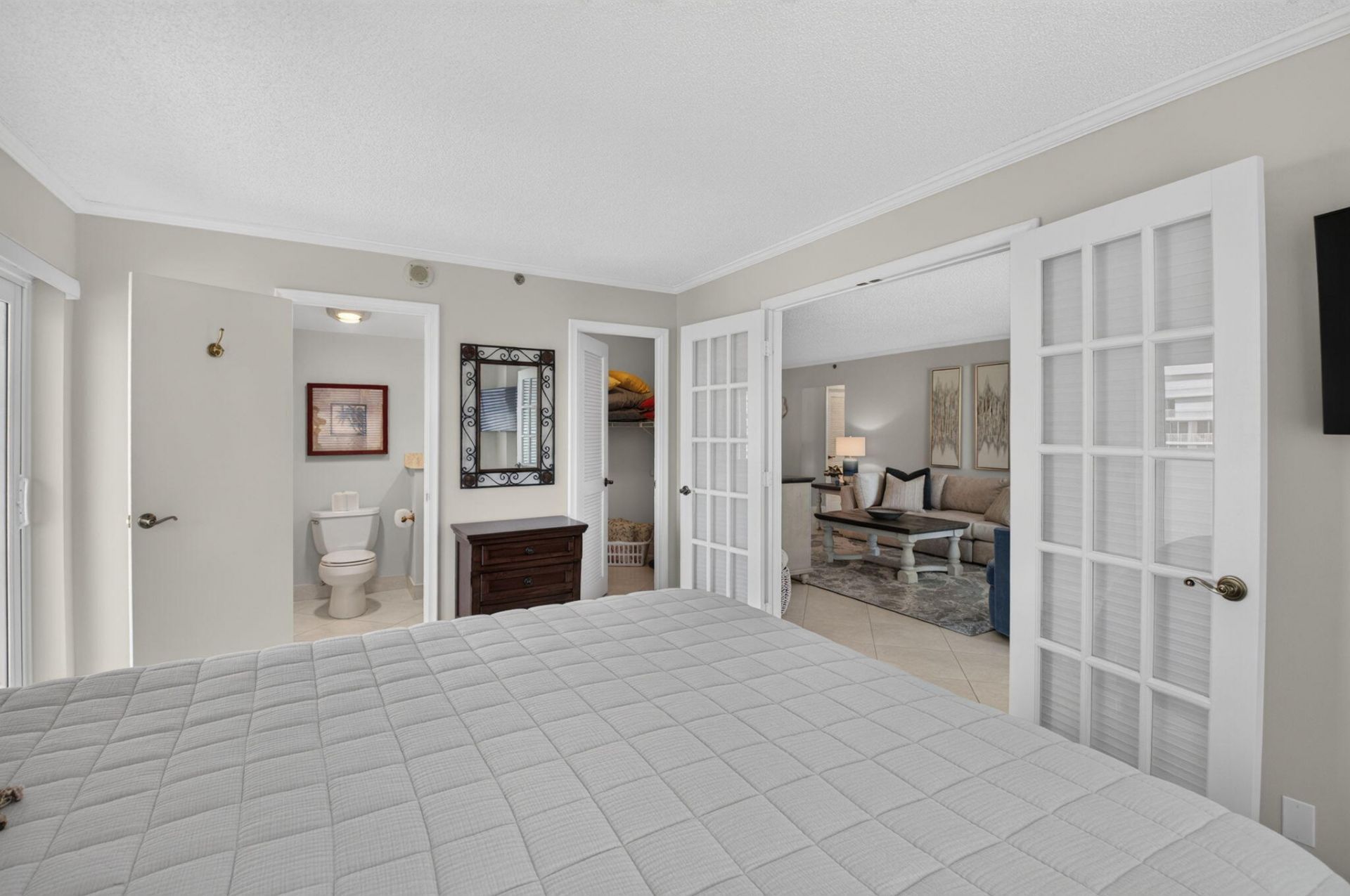 3215 S Ocean Boulevard, Unit 501, Highland Beach, FL 33487 Photo