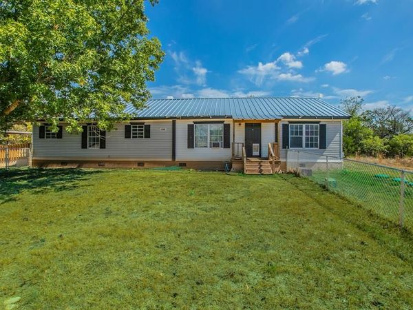 1630 Old Osage Road , Gatesville, TX 76528