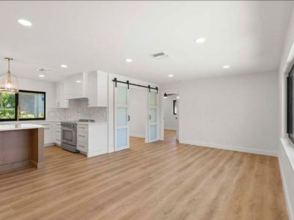 128 W NORFOLK Road, Jupiter, FL 33469