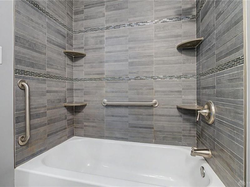 1381 Catalpa Drive, Dayton, OH 45406 Photo 43