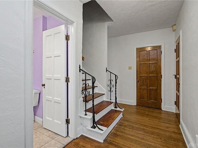 1381 Catalpa Drive, Dayton, OH 45406 Photo 7