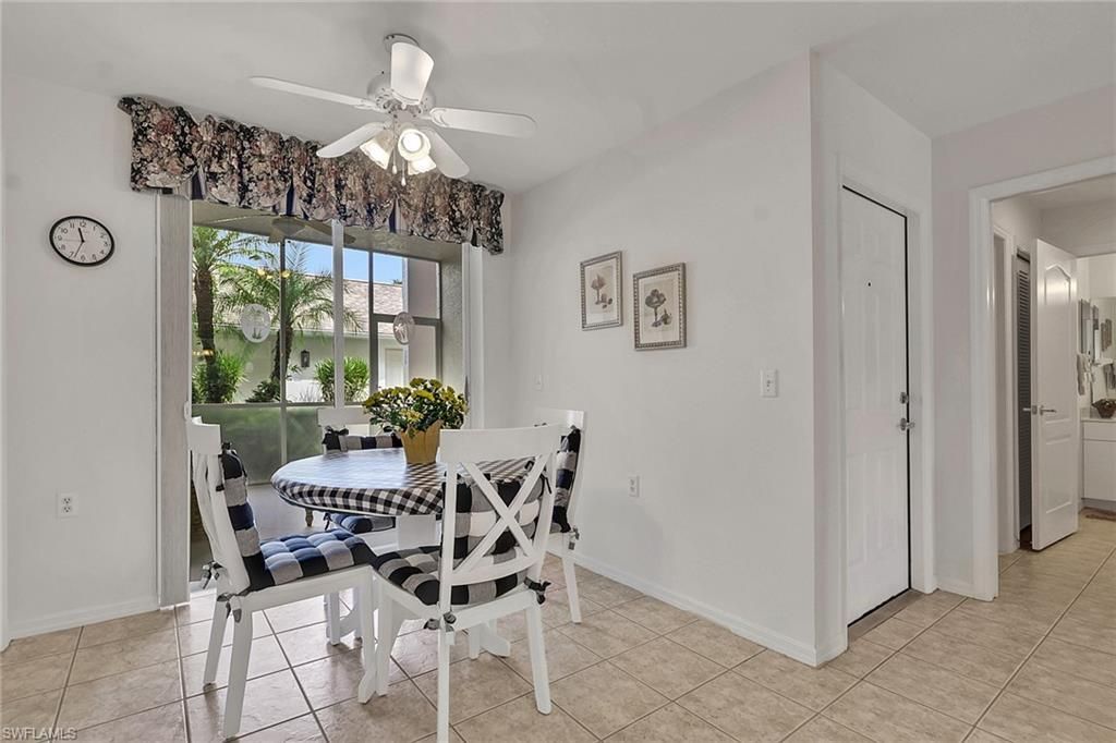 8620 Cedar Hammock Cir, Unit 1112, Naples, FL 34112 Photo