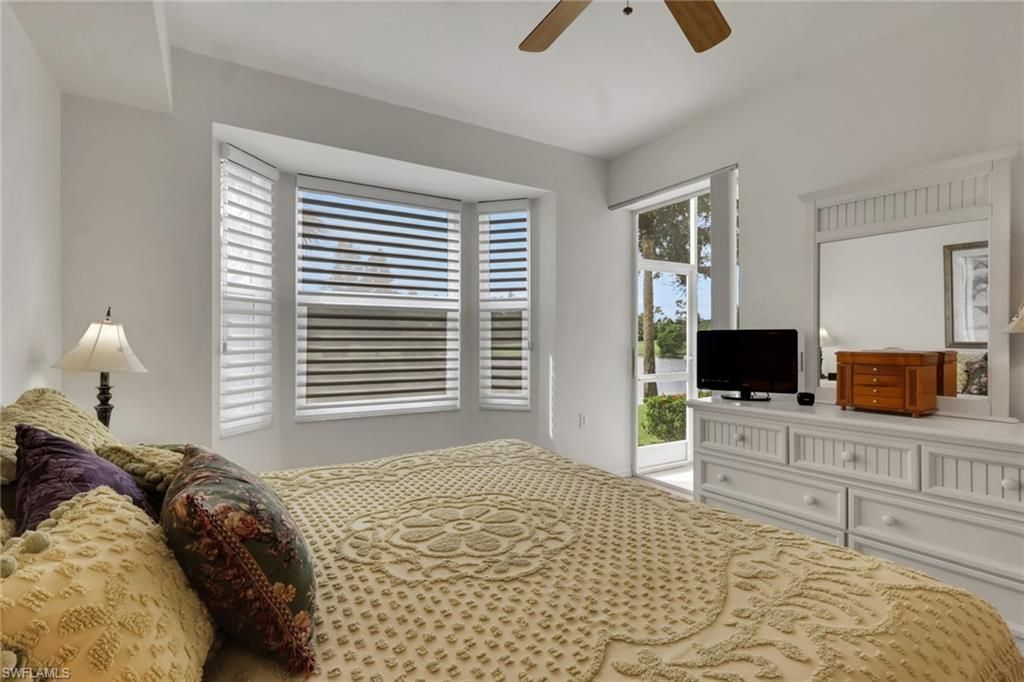 8620 Cedar Hammock Cir, Unit 1112, Naples, FL 34112 Photo