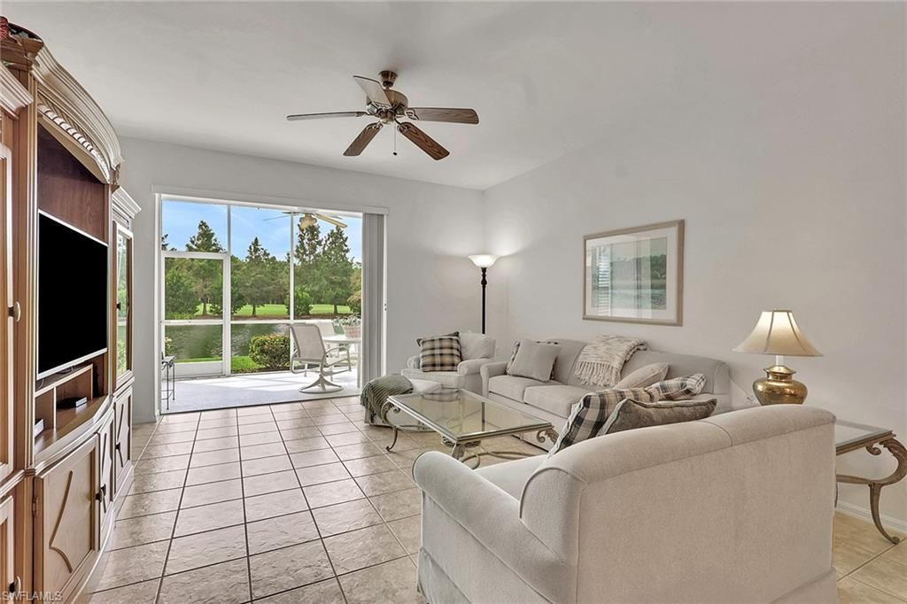 8620 Cedar Hammock Cir, Unit 1112, Naples, FL 34112 Photo