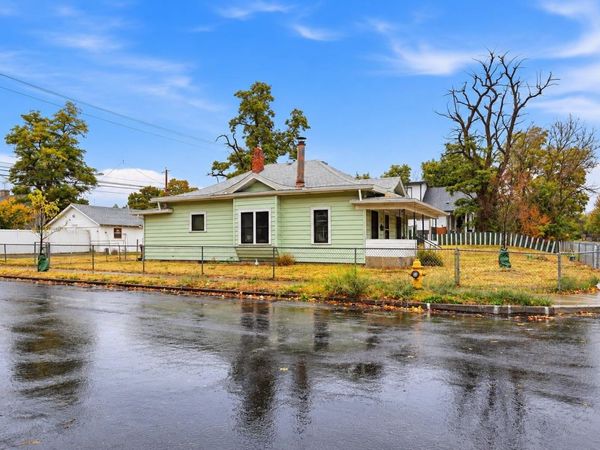 1703 E Empire Ave, Spokane, WA 99207