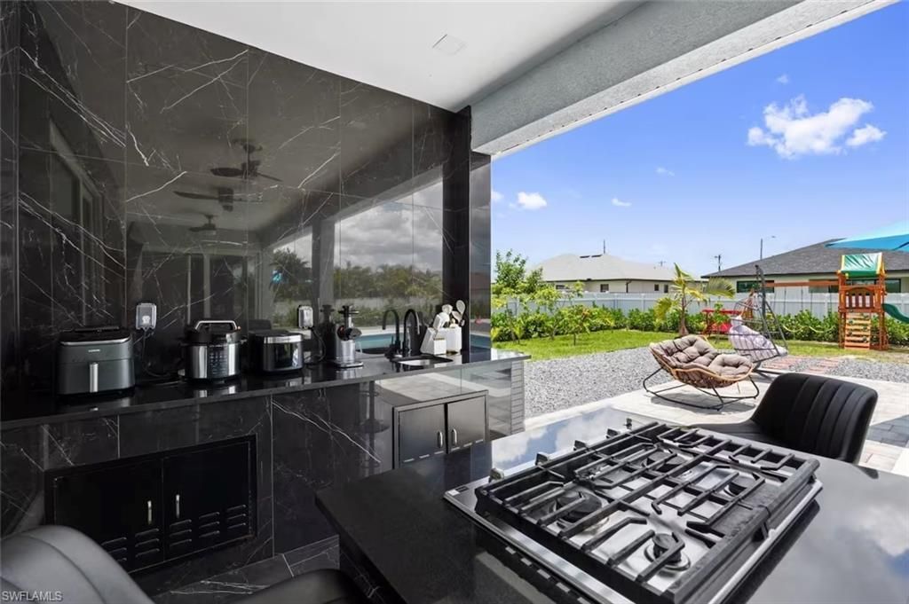 144 NW 7th Pl, Cape Coral, FL 33993 Photo