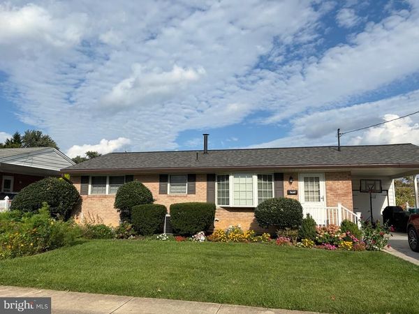 115 W CLEARVIEW DRIVE, CAMP HILL, PA 17011