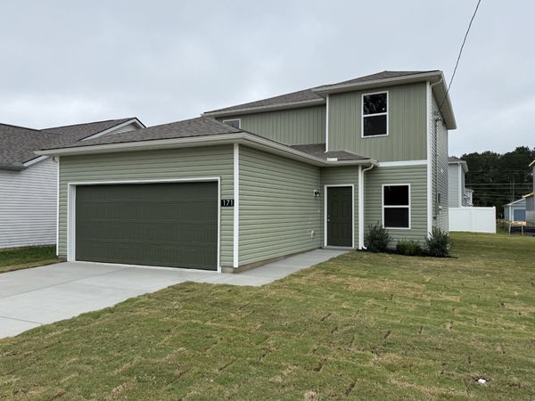 171 Stonehenge Circle , Manchester, TN 37355