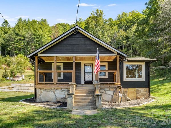 61 Martins Creek Road, Barnardsville, NC 28709
