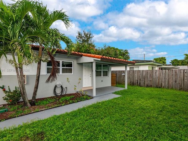 4070 NW 65th Ave , Unit 4076, Virginia Gardens, FL 33166