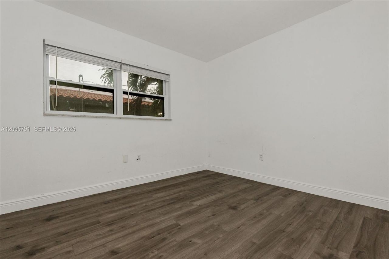4070 NW 65th Ave , Unit 4076, Virginia Gardens, FL 33166 Photo