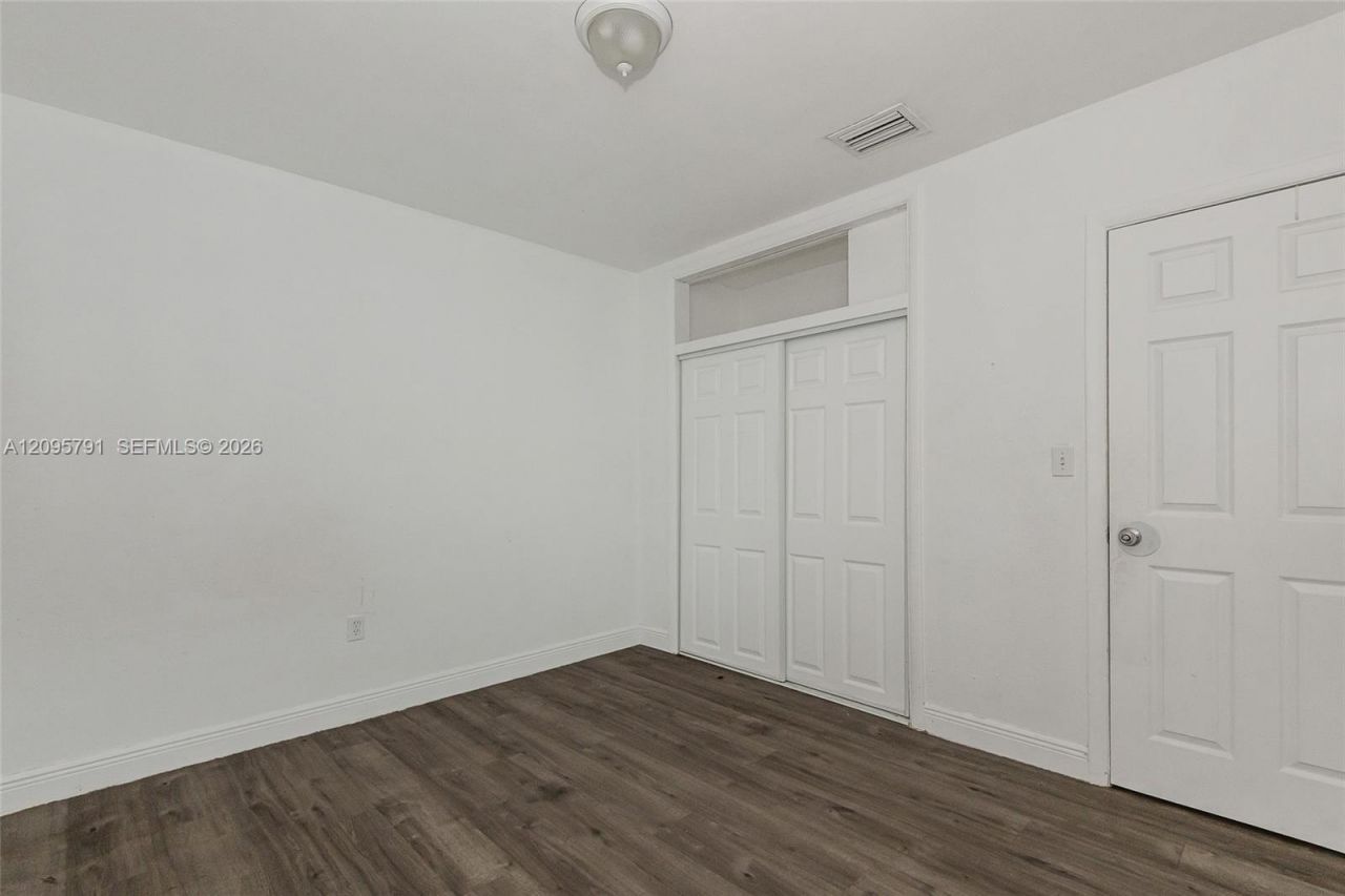 4070 NW 65th Ave , Unit 4076, Virginia Gardens, FL 33166 Photo