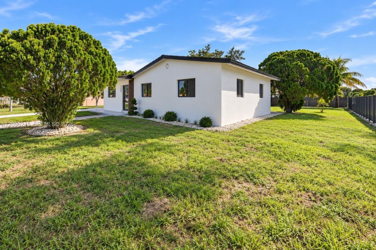 16835 NW 41st Ave, Miami Gardens, FL 33055 Photo