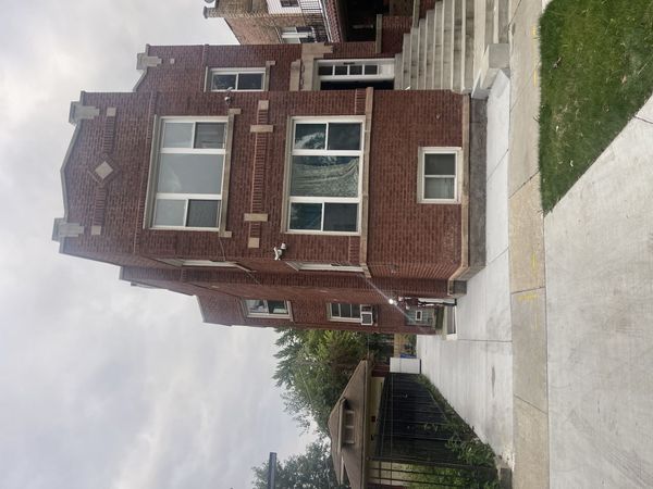 5515 W Race Avenue, Unit 1, Chicago, IL 60644