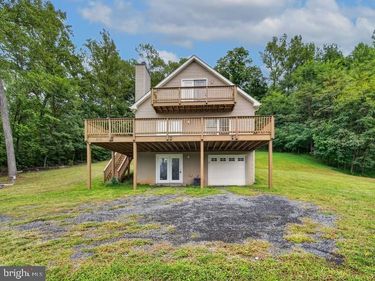 500 MCDONALDS FARM ROAD, LINDEN, VA 22642