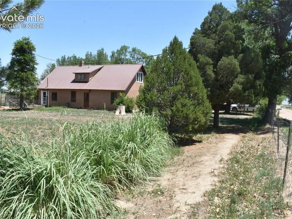 17651 County Rd GG Road, Rocky Ford, CO 81067